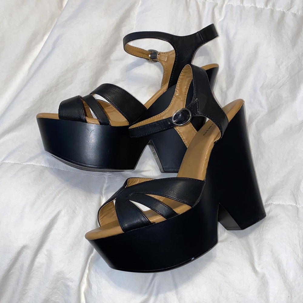 Torrid Wedges